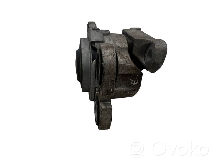 Volvo XC70 Supporto della scatola del cambio 8G9N7M121AA