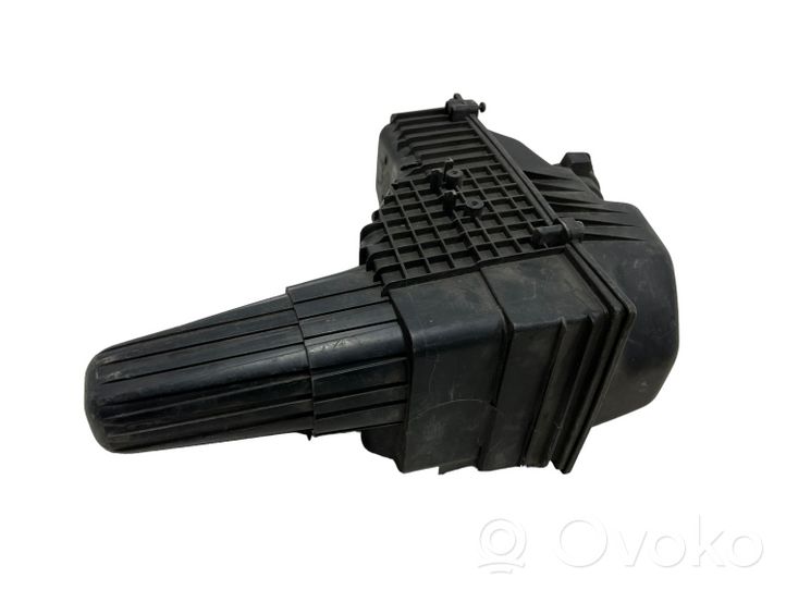 Peugeot 607 Boîtier de filtre à air 9636500180