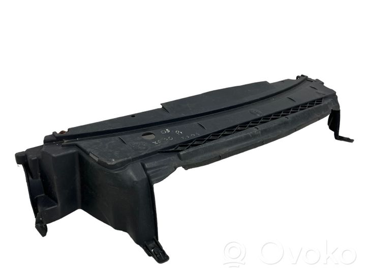 Volvo XC70 Front bumper skid plate/under tray 09484049