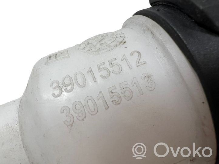 Opel Corsa E Tubo riempimento della vaschetta del liquido lavavetri 39015513