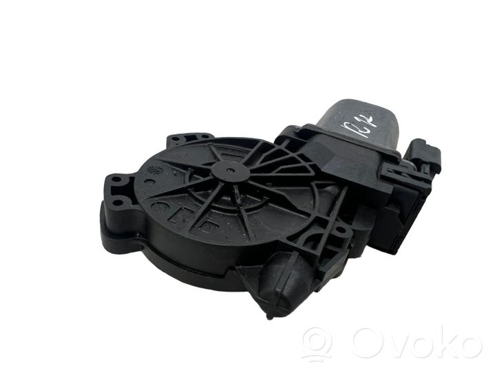 Nissan Qashqai Moteur de lève-vitre de porte avant 402035G