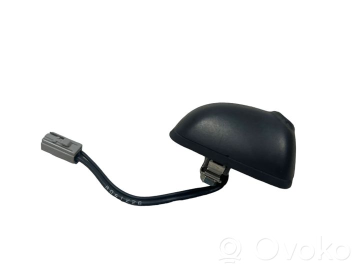 Nissan Qashqai Radio antena B041226