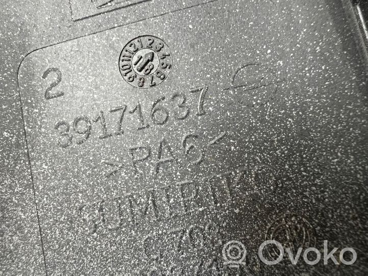Opel Corsa E Aktyvios anglies (degalų garų) filtras 39171637