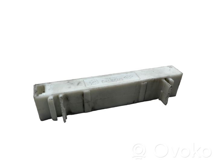 Renault Megane III Antenna control unit 285906352R