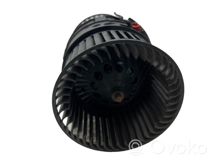 Renault Megane III Ventola riscaldamento/ventilatore abitacolo T1009074B