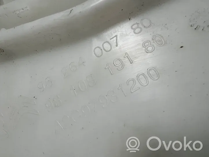 Peugeot 3008 II Réservoir de liquide lave-glace 9626400780