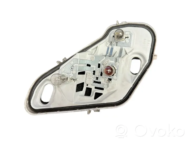 Opel Meriva B Wkład lampy tylnej 21632101