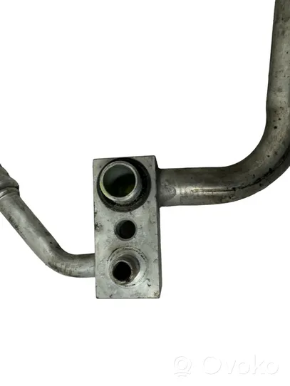 Opel Meriva B Manguera/tubo del aire acondicionado (A/C) 13354389