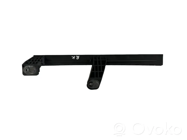 Citroen DS5 Rail de pare-brise de porte avant 9688634080