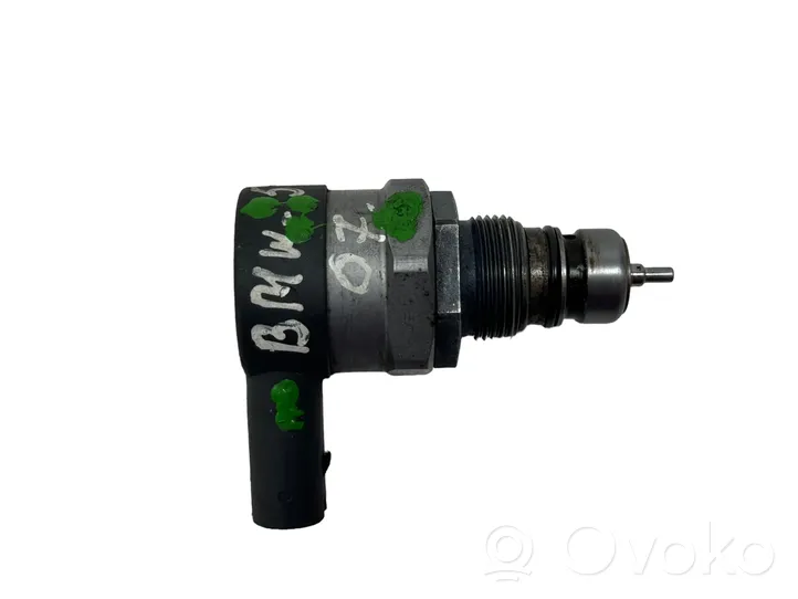 BMW 5 E60 E61 Sensore di pressione del carburante 0281002481