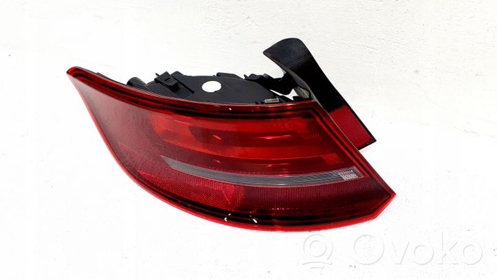 Audi A3 S3 8L Luci posteriori del portellone del bagagliaio 8V4 945 095 C