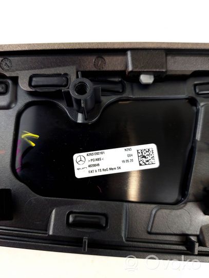 Mercedes-Benz EQC Muu etuoven verhoiluelementti A2937202101