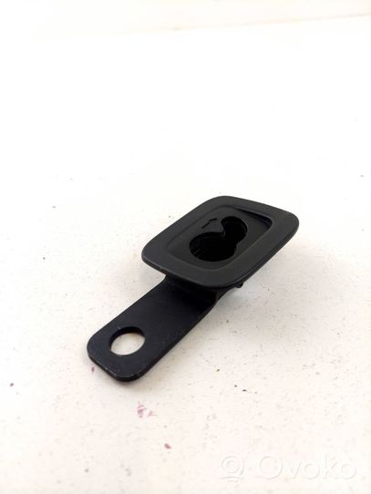 Volvo XC60 Supporto di fissaggio della rete portaoggetti 30715667