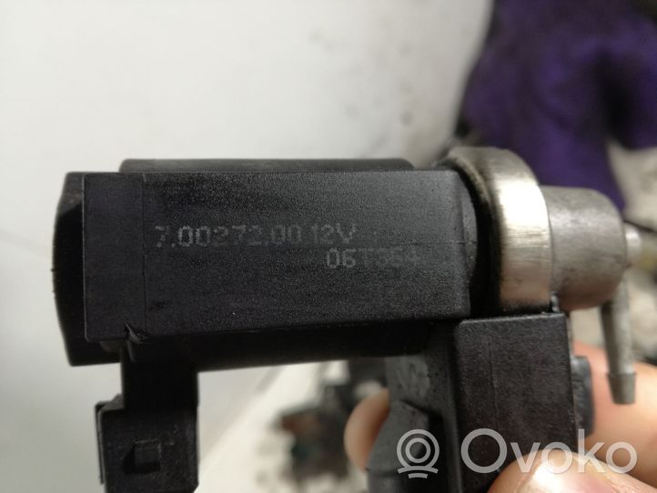 Hyundai Santa Fe Turbo solenoid valve 70027200