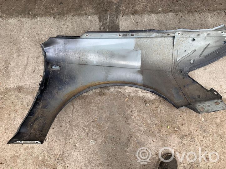 Audi A6 S6 C6 4F Rivestimento dell’estremità del parafango 