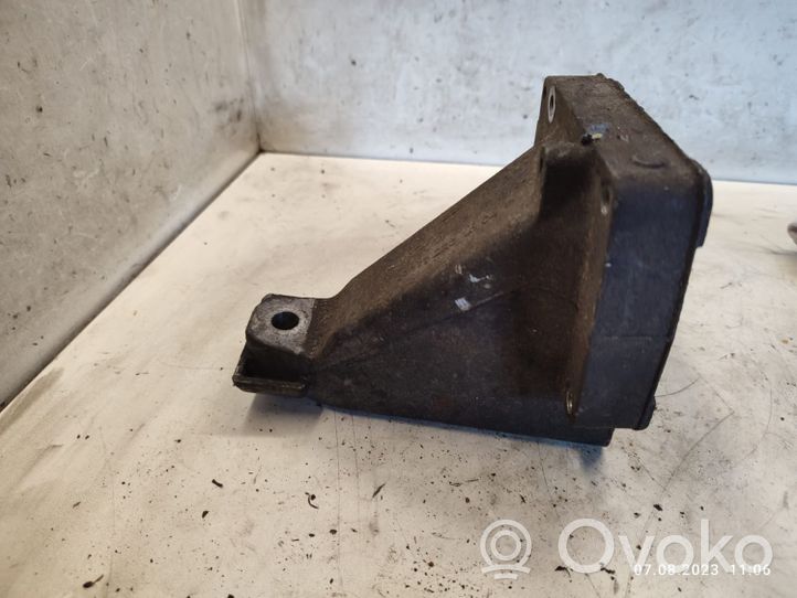 Mercedes-Benz ML W163 Supporto di montaggio del motore 1112231504