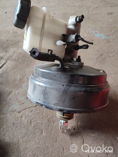 Hyundai Sonata Brake booster 