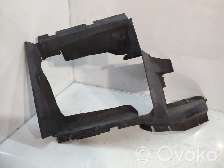 Audi Q7 4L Prowadnica powietrza intercoolera 4L0117335B