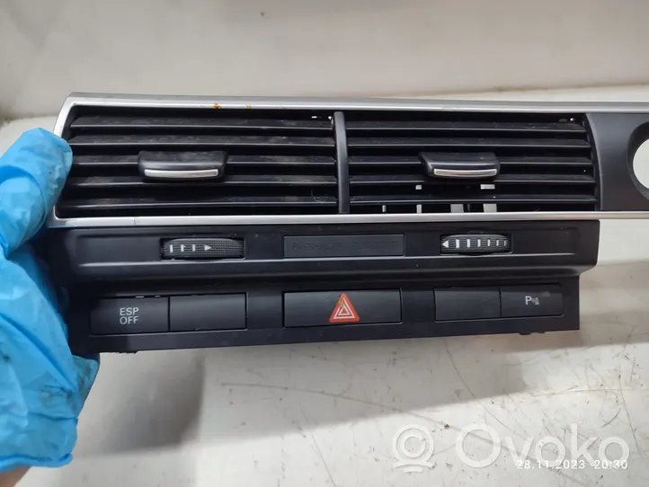 Audi A6 Allroad C6 Dash center air vent grill 4F2820951