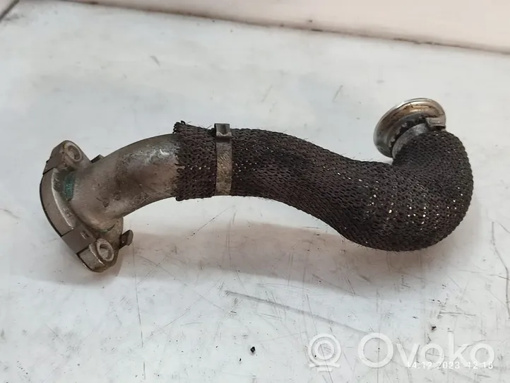 Volkswagen Touareg II EGR valve line/pipe/hose 