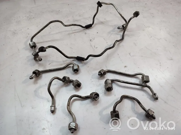 BMW X6 E71 Tuyau d'alimentation conduite de carburant 