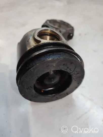 KIA Sorento Piston avec bielle 