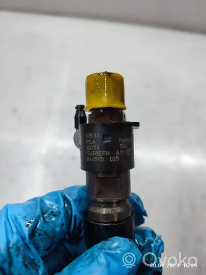 Peugeot 4007 Fuel injector 0445115025