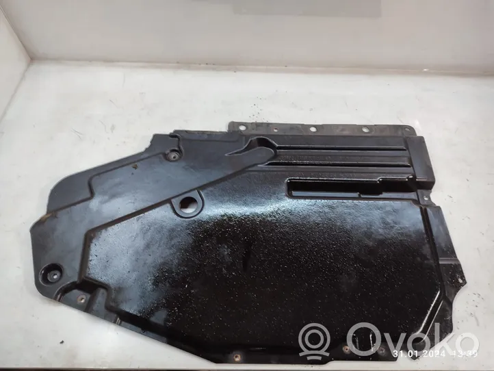 BMW X5 E70 Rear underbody cover/under tray 7158406