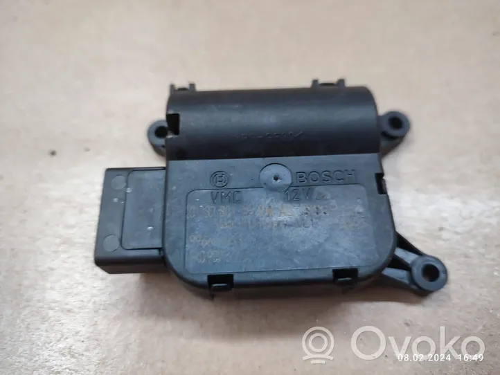 Volkswagen Tiguan Air flap motor/actuator 1K0907511J