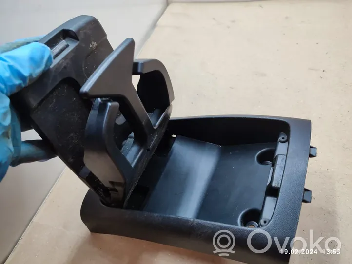 KIA Ceed Becherhalter Getränkehalter Cupholder 1411181