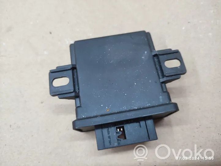 Volkswagen Touareg I Module d'éclairage LCM 7L6907357C