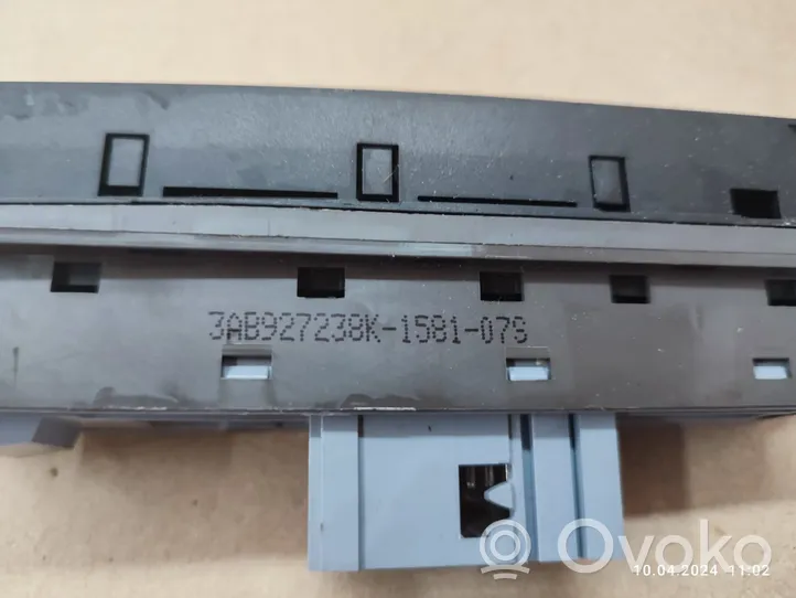 Volkswagen PASSAT B7 Parking (PDC) sensor switch 3AB927238K