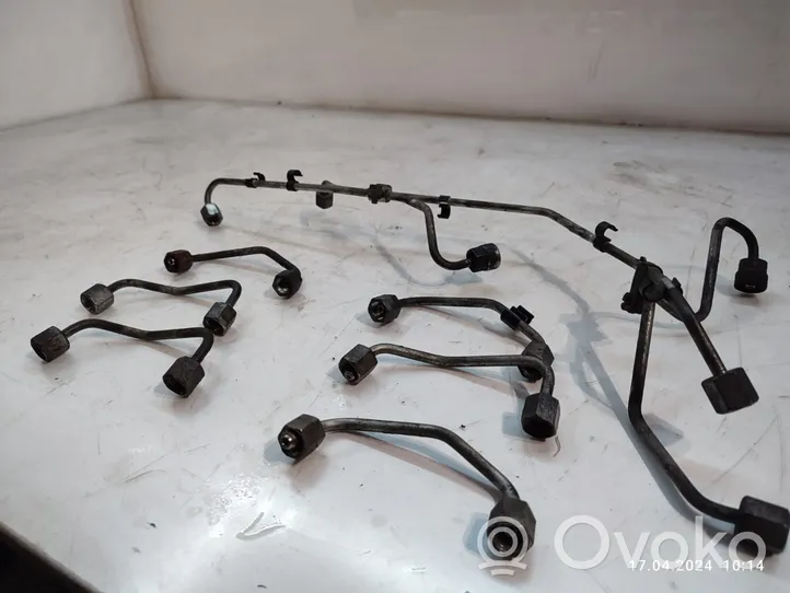 Audi Q5 SQ5 Tuyau d'alimentation conduite de carburant 