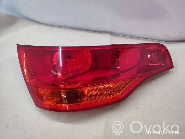 Audi Q7 4L Задний фонарь в кузове 4L0945093