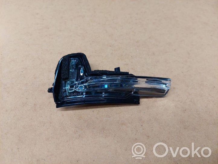 Volvo XC60 Mirror indicator light 31385685