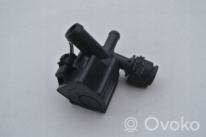 BMW 1 F20 F21 Pompe à eau de liquide de refroidissement 7600969