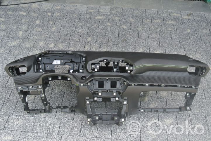 Peugeot 208 Tableau de bord 9824794180