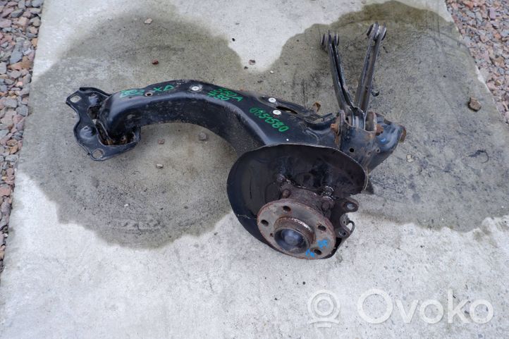 BMW X1 F48 F49 Fuso a snodo con mozzo ruota posteriore 6851580