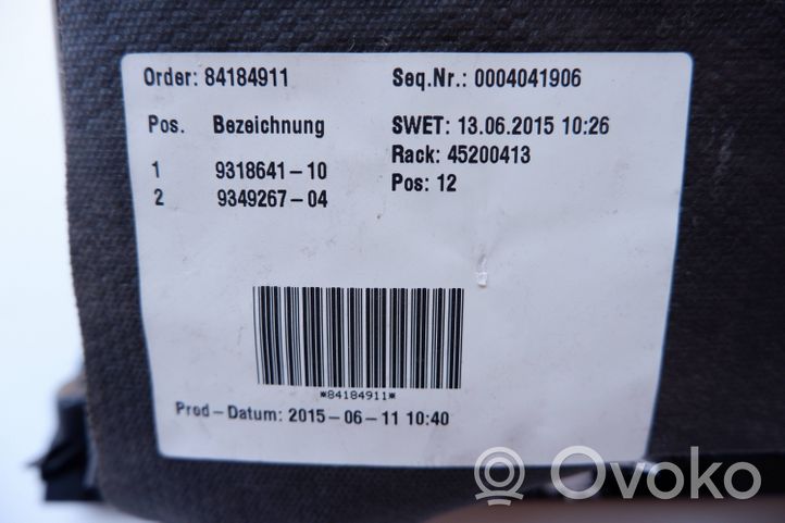 BMW 2 F46 Schowek deski rozdzielczej / Komplet 9318641