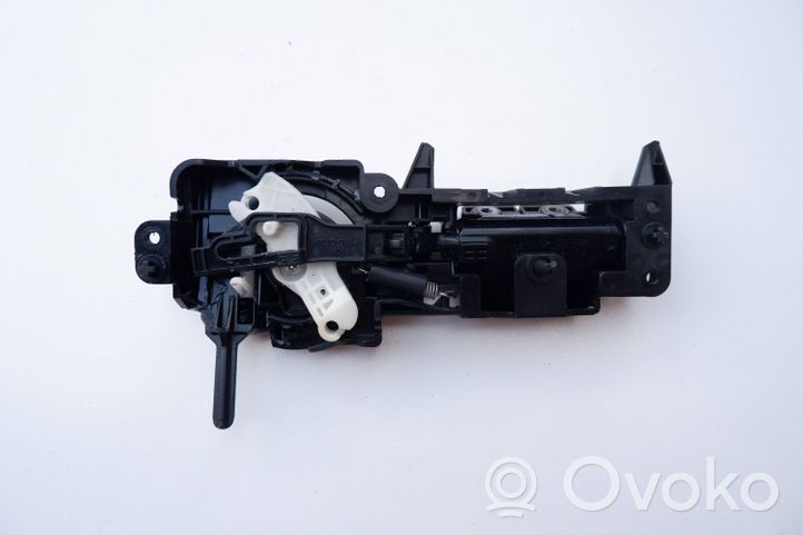 BMW i3 Rankenėlė atidarymo vidinė 7301758