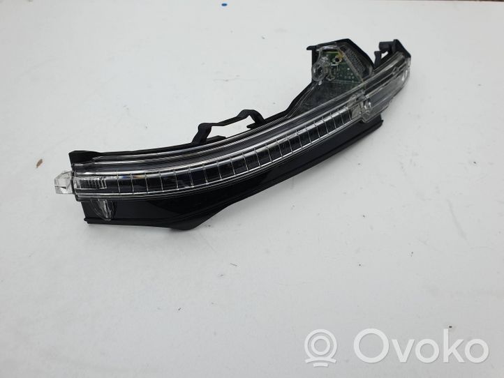 Audi Q7 4M Indicatore specchietto retrovisore 4M0949102A