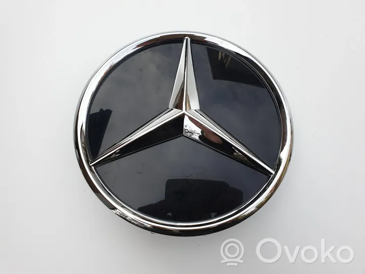 Mercedes-Benz A W177 AMG Mostrina con logo/emblema della casa automobilistica A1778880101