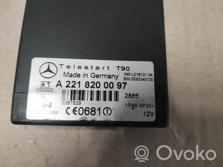 Mercedes-Benz E W211 Centralina/modulo riscaldamento ausiliario A2218200097