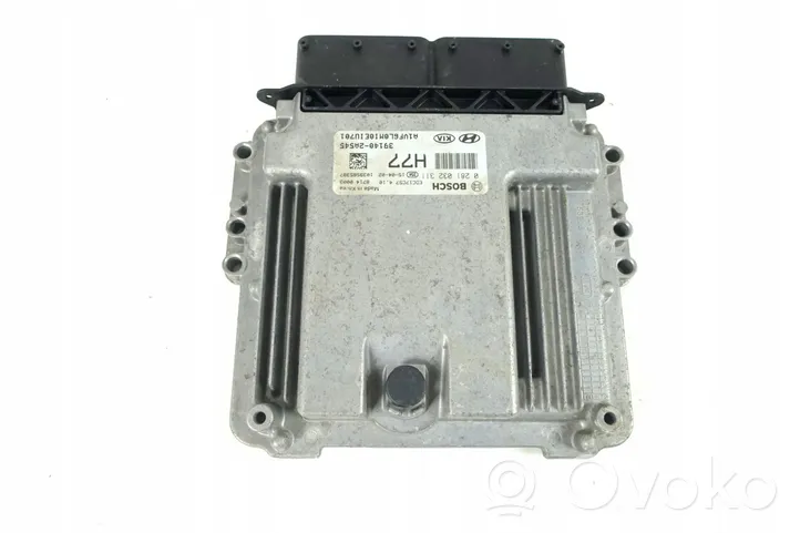 Hyundai i40 Komputer / Sterownik ECU silnika 0281032311