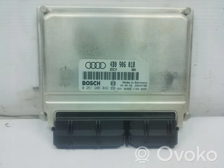 Audi A4 S4 B5 8D Unité de commande, module ECU de moteur 4B0906018