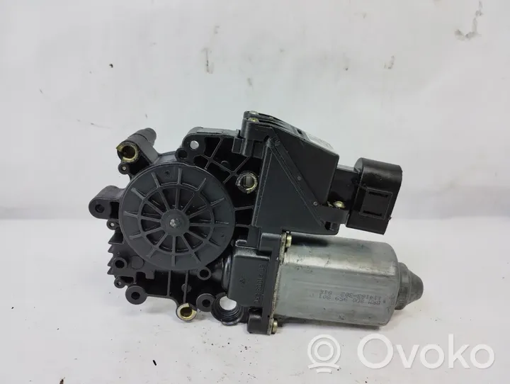 Audi A4 S4 B5 8D Meccanismo di sollevamento del finestrino anteriore senza motorino 8D0959801D