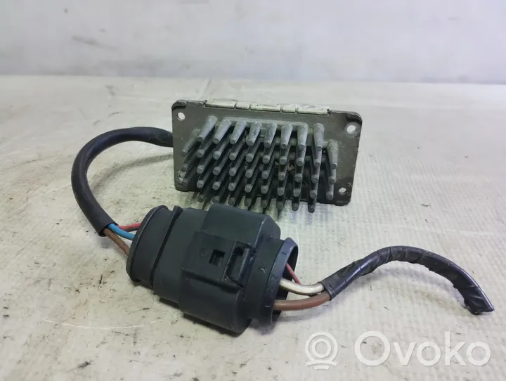 Volkswagen Phaeton Heater blower motor/fan resistor 3D0907521