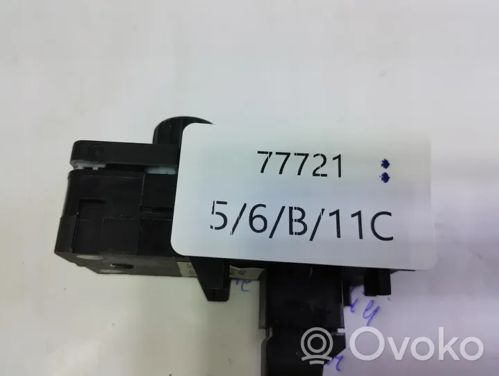 Audi A4 S4 B5 8D Multifunctional control switch/knob 8D0919721