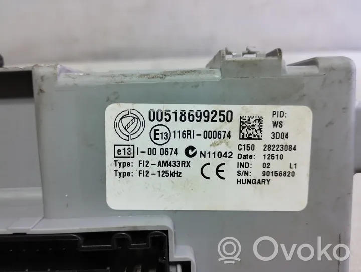 Fiat Punto Evo Drošinātāju kaste (komplekts) 00518699250