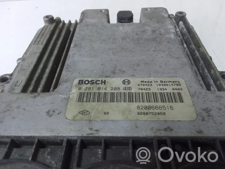 Renault Trafic II (X83) Unité de commande, module ECU de moteur 8200666516